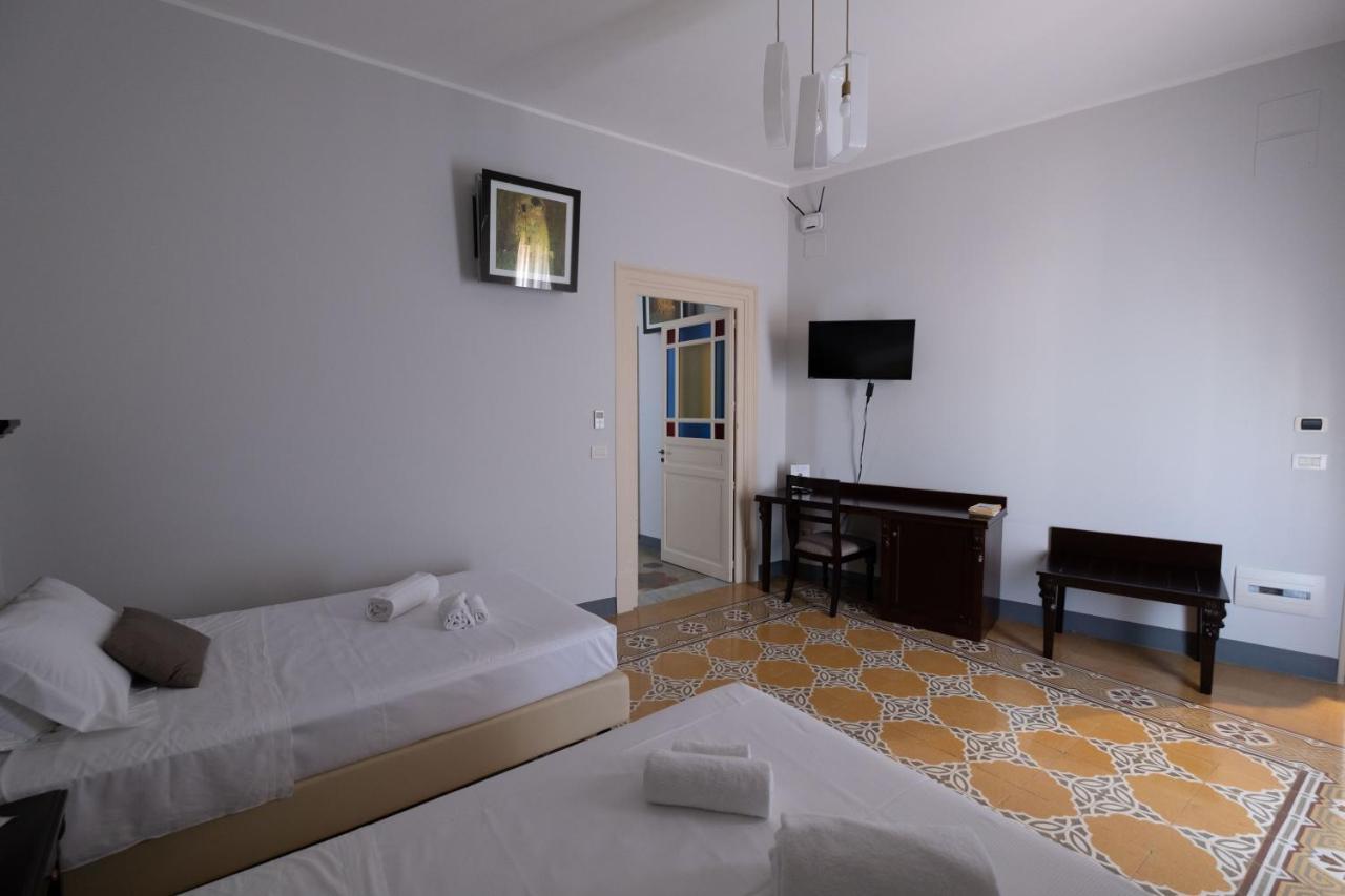 Hotel Borgo di Ciàula Santa Flavia Extérieur photo